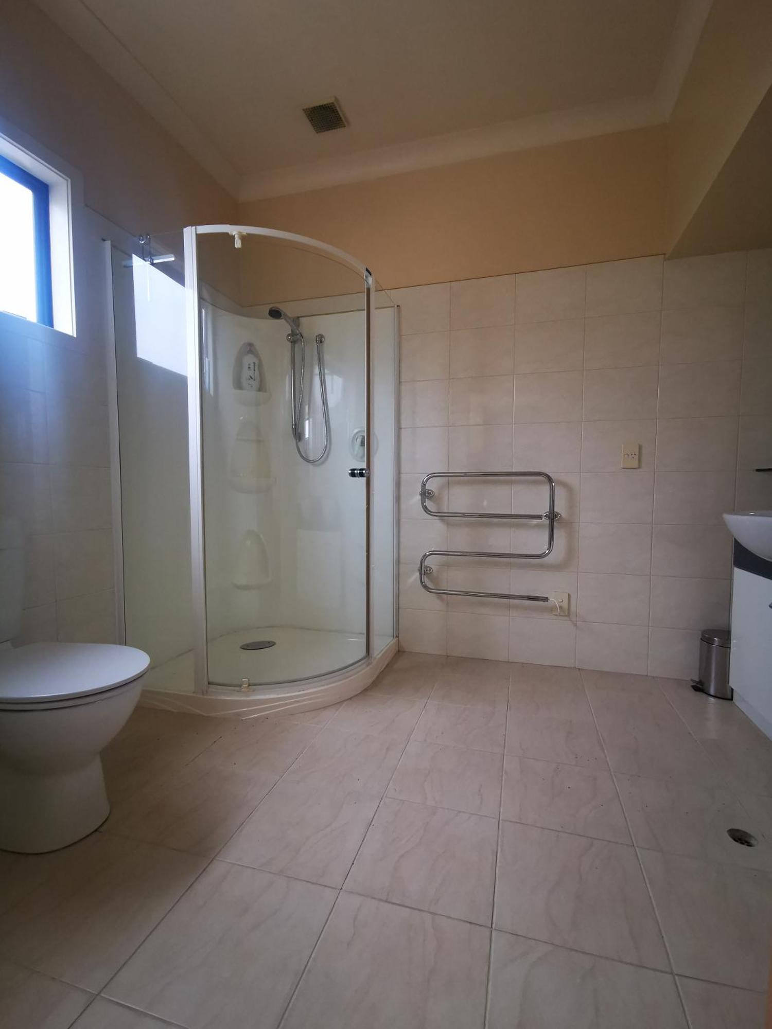 Large Luxury Apartment Located Right In Town Τούπο Εξωτερικό φωτογραφία